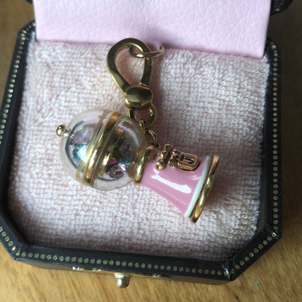 Juicy Couture bubblegum machine charm new in box